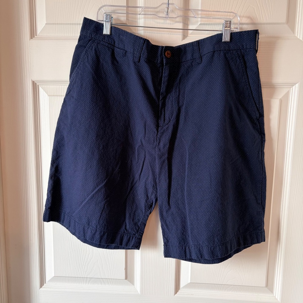 Tommy Hilfiger Mens 38 Classic Fit Navy Blue Polka Dot Chino Shorts